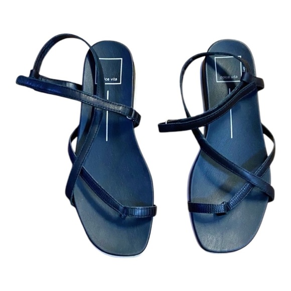 Dolce Vita Platform Sandal - Picture 1 of 10